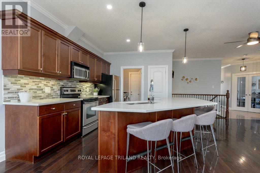 8 - 1 St Johns Drive, Middlesex Centre, Ontario  N0M 1C0 - Photo 11 - X12074000