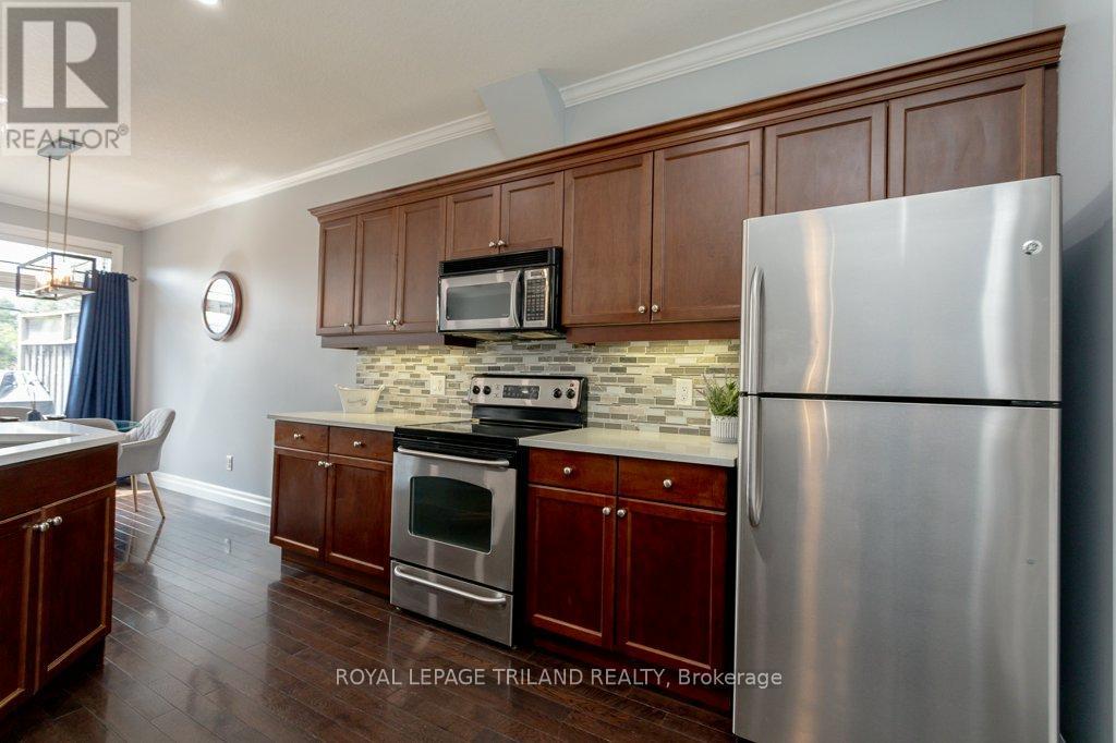 8 - 1 St Johns Drive, Middlesex Centre, Ontario  N0M 1C0 - Photo 15 - X12074000