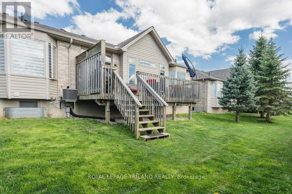 8 - 1 St Johns Drive, Middlesex Centre, Ontario  N0M 1C0 - Photo 30 - X12074000