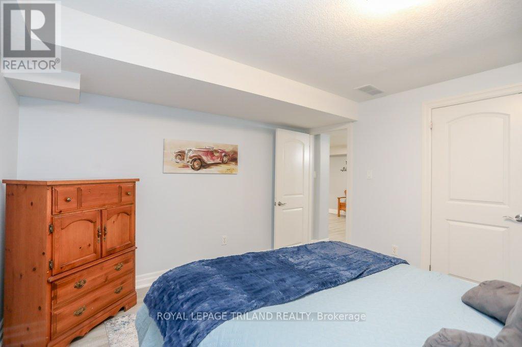 8 - 1 St Johns Drive, Middlesex Centre, Ontario  N0M 1C0 - Photo 38 - X12074000