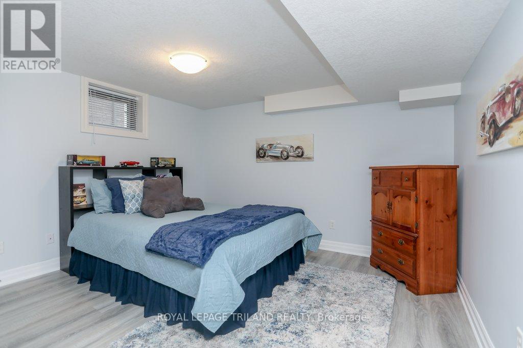 8 - 1 St Johns Drive, Middlesex Centre, Ontario  N0M 1C0 - Photo 39 - X12074000