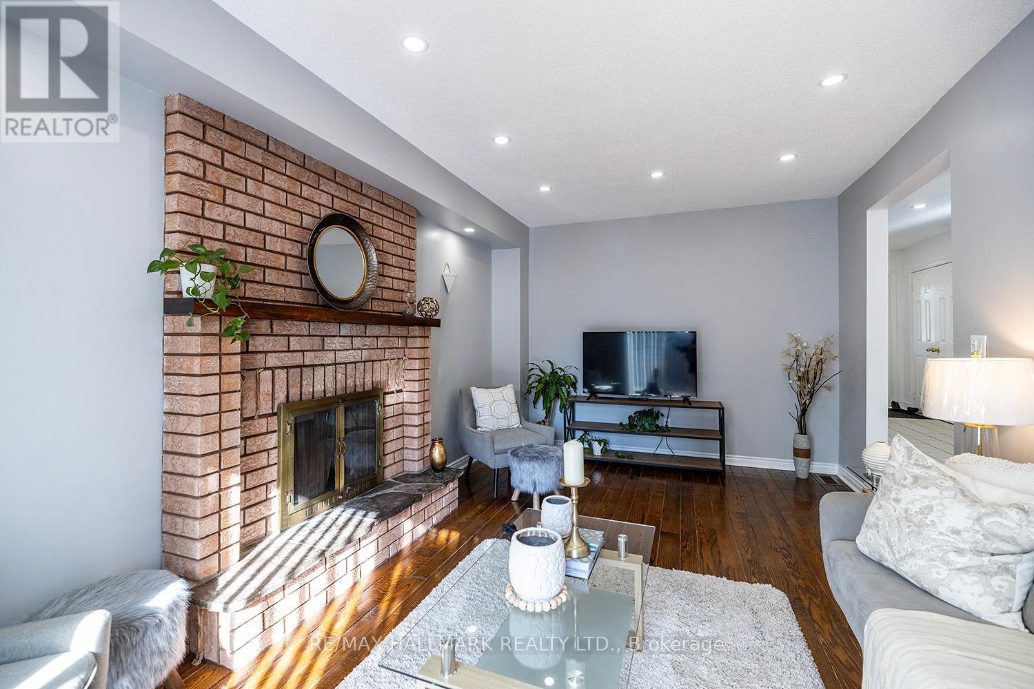 12 Halstead Road, Clarington (Courtice), Ontario  L1E 1T3 - Photo 8 - E12073850