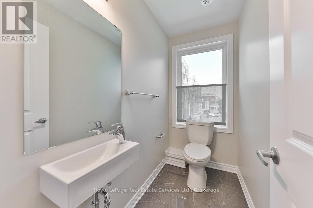 14 - 3580 Lake Shore Boulevard W, Toronto (Long Branch), Ontario  M8W 1N6 - Photo 12 - W12074027