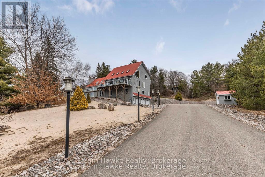 33 Wendake Road, Tiny, Ontario  L0L 2T0 - Photo 2 - S12073928