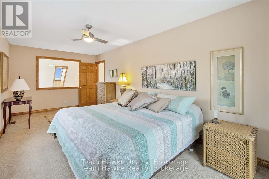 33 Wendake Road, Tiny, Ontario  L0L 2T0 - Photo 21 - S12073928