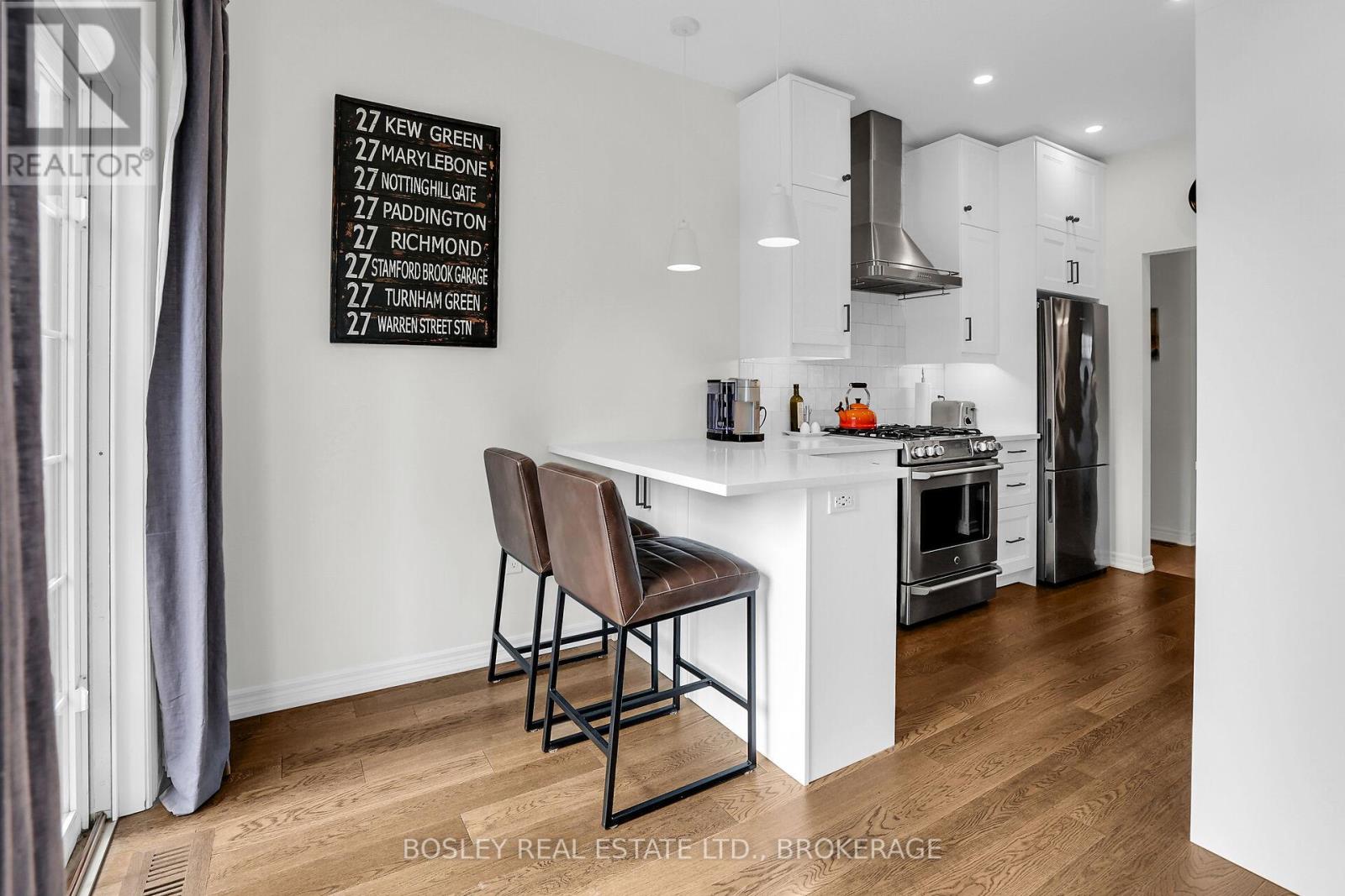 3 - 608 Simcoe Street, Niagara-On-The-Lake, Ontario  L0S 1J0 - Photo 13 - X12073977