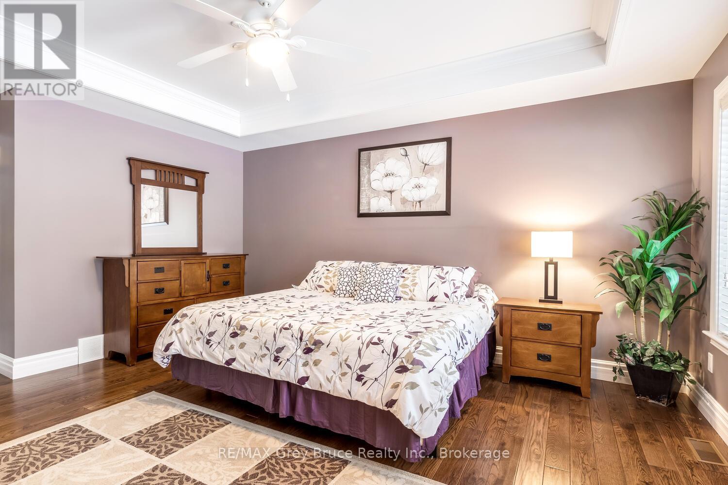 40 Pine Forest Drive, South Bruce Peninsula, Ontario  N0H 2G0 - Photo 19 - X11958309