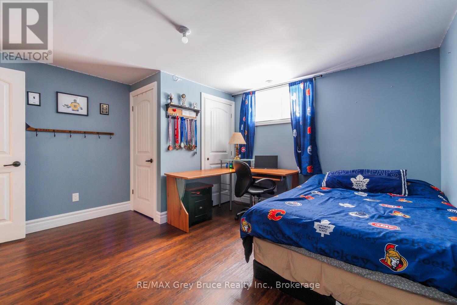 40 Pine Forest Drive, South Bruce Peninsula, Ontario  N0H 2G0 - Photo 34 - X11958309