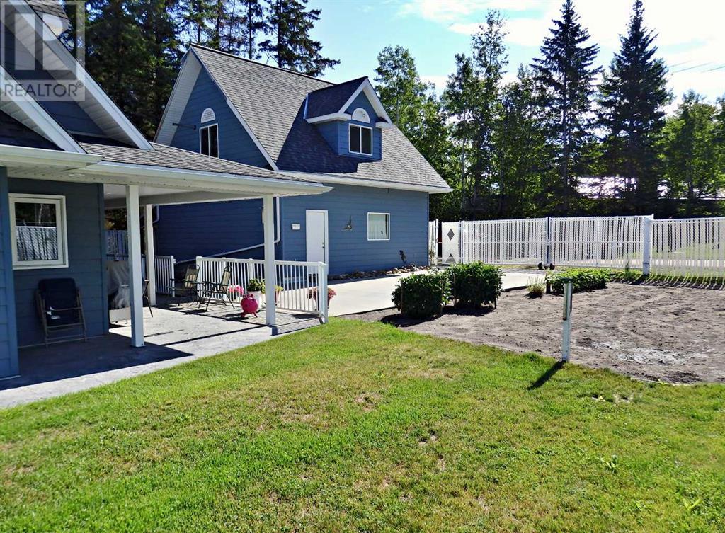 345 4th - Laurier Lake Street, County Of, Alberta  T0A 1X0 - Photo 42 - A2209290