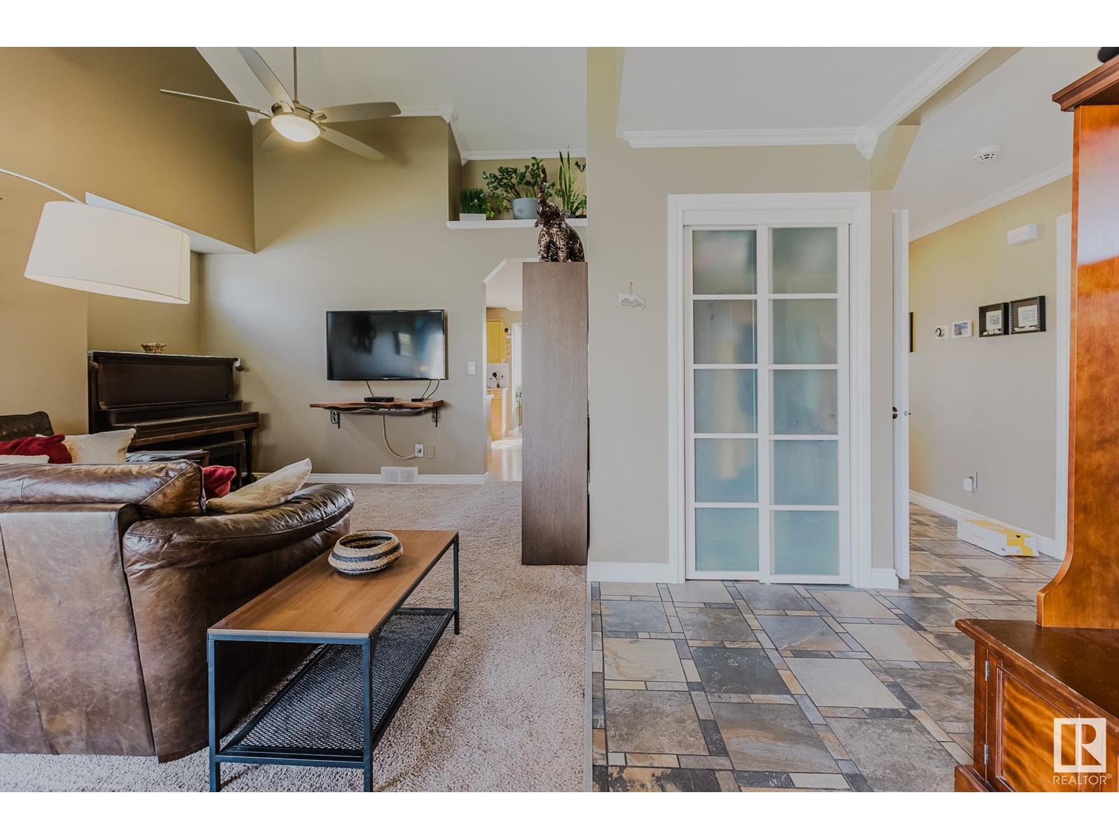 Property at 11315 8 AV NW image 3