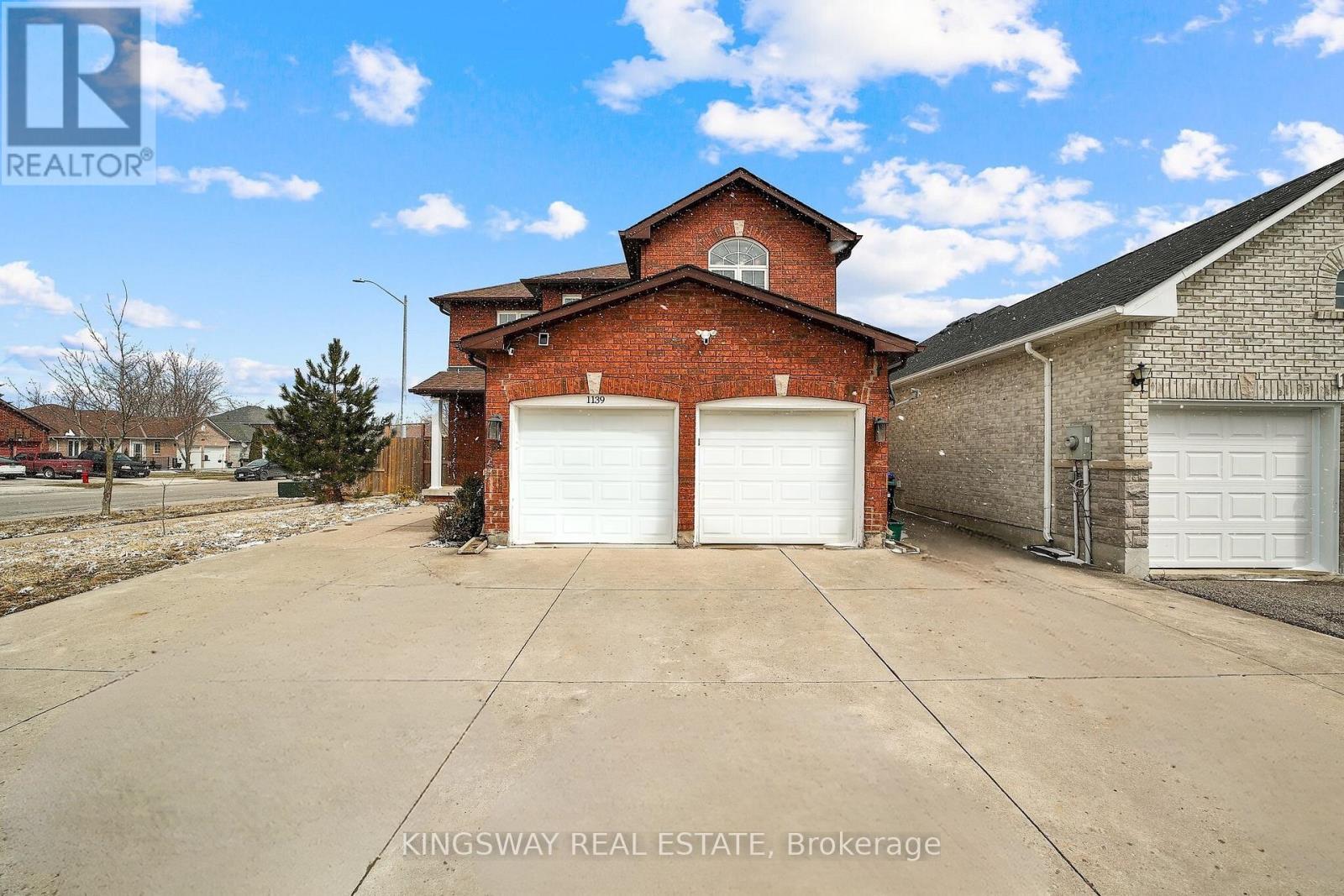 Property at 1139 ORIOLE CRESCENT image 1