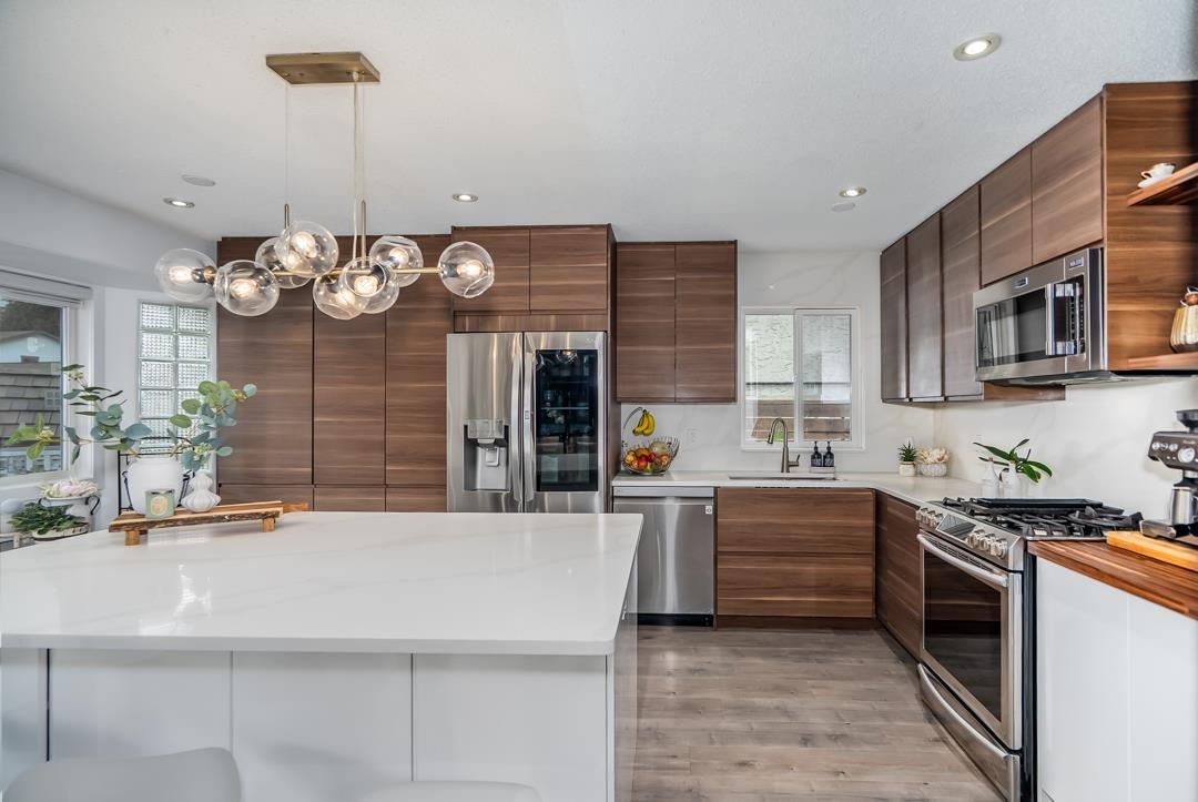 4436 203 Street, Langley, British Columbia  V3A 6P7 - Photo 5 - R2988351
