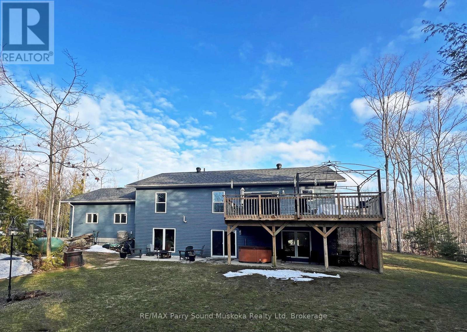 52 Meadows Avenue, Tay, Ontario  L0K 2C0 - Photo 4 - S11952996