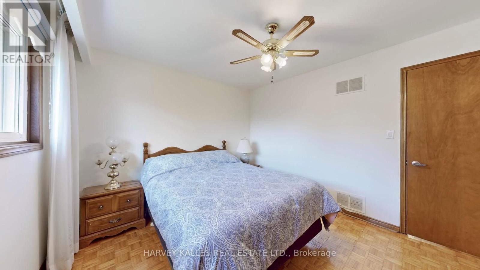 2176 Stanfield Road, Mississauga, Ontario  L4Y 1R5 - Photo 13 - W12073920