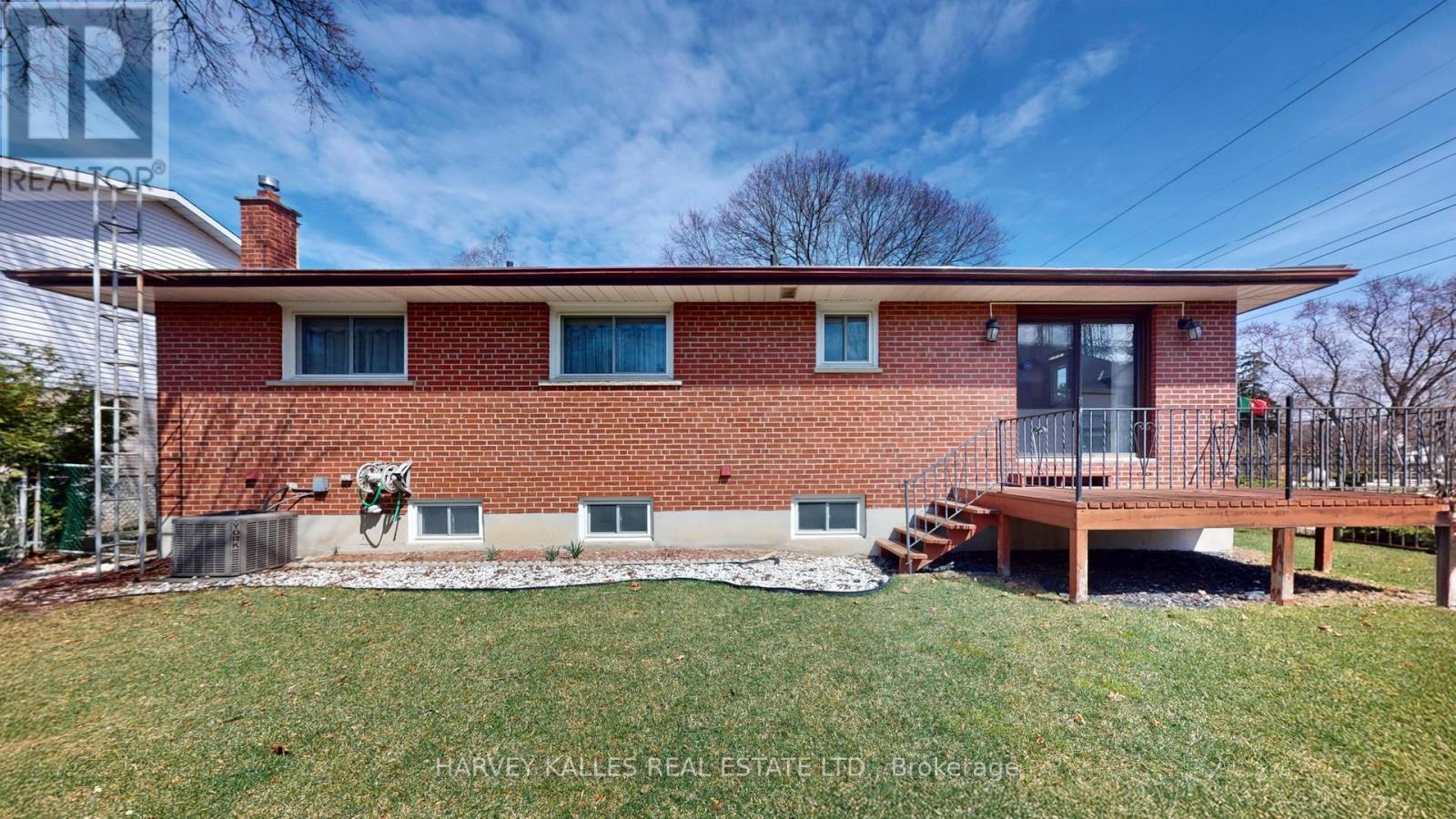 2176 Stanfield Road, Mississauga, Ontario  L4Y 1R5 - Photo 36 - W12073920