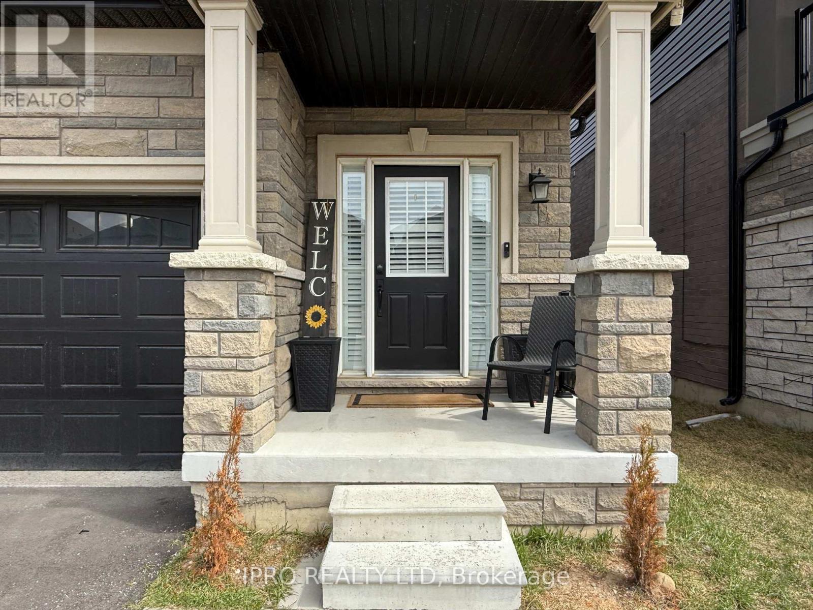 Property at 8 WHITTON DRIVE image 2