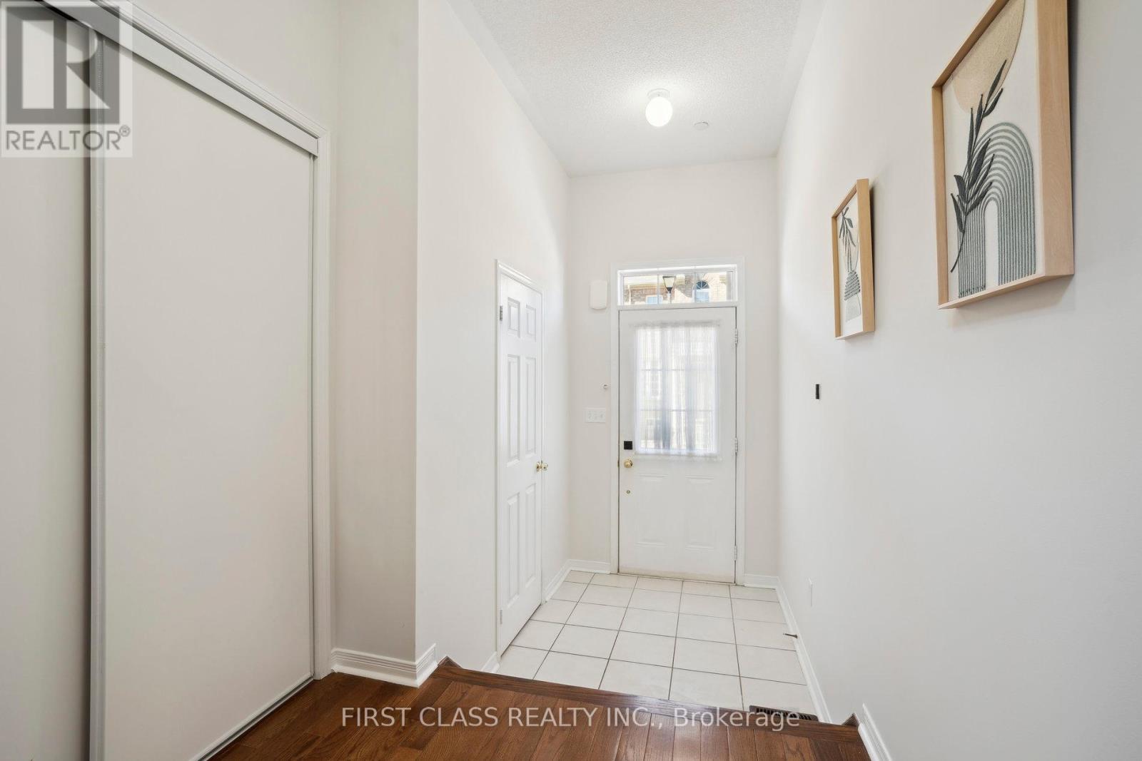 Property at 19 JACKSON ELI WAY image 3