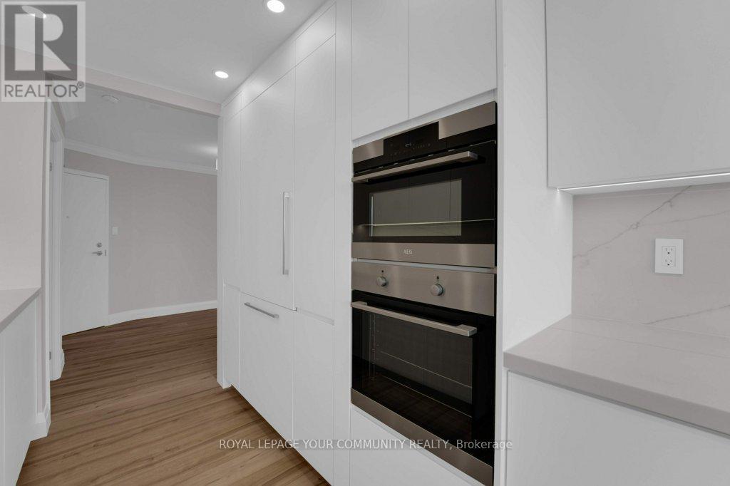 1404 - 22 Clarissa Drive, Richmond Hill, Ontario  L4C 9R6 - Photo 17 - N12074125
