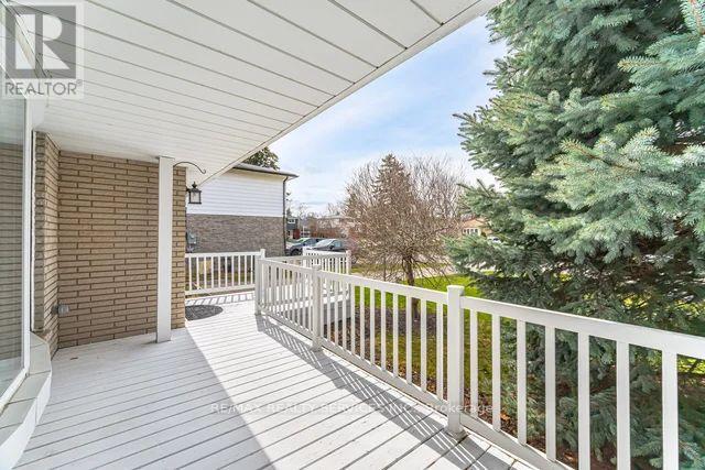 Property at 4 PACER COURT image 5