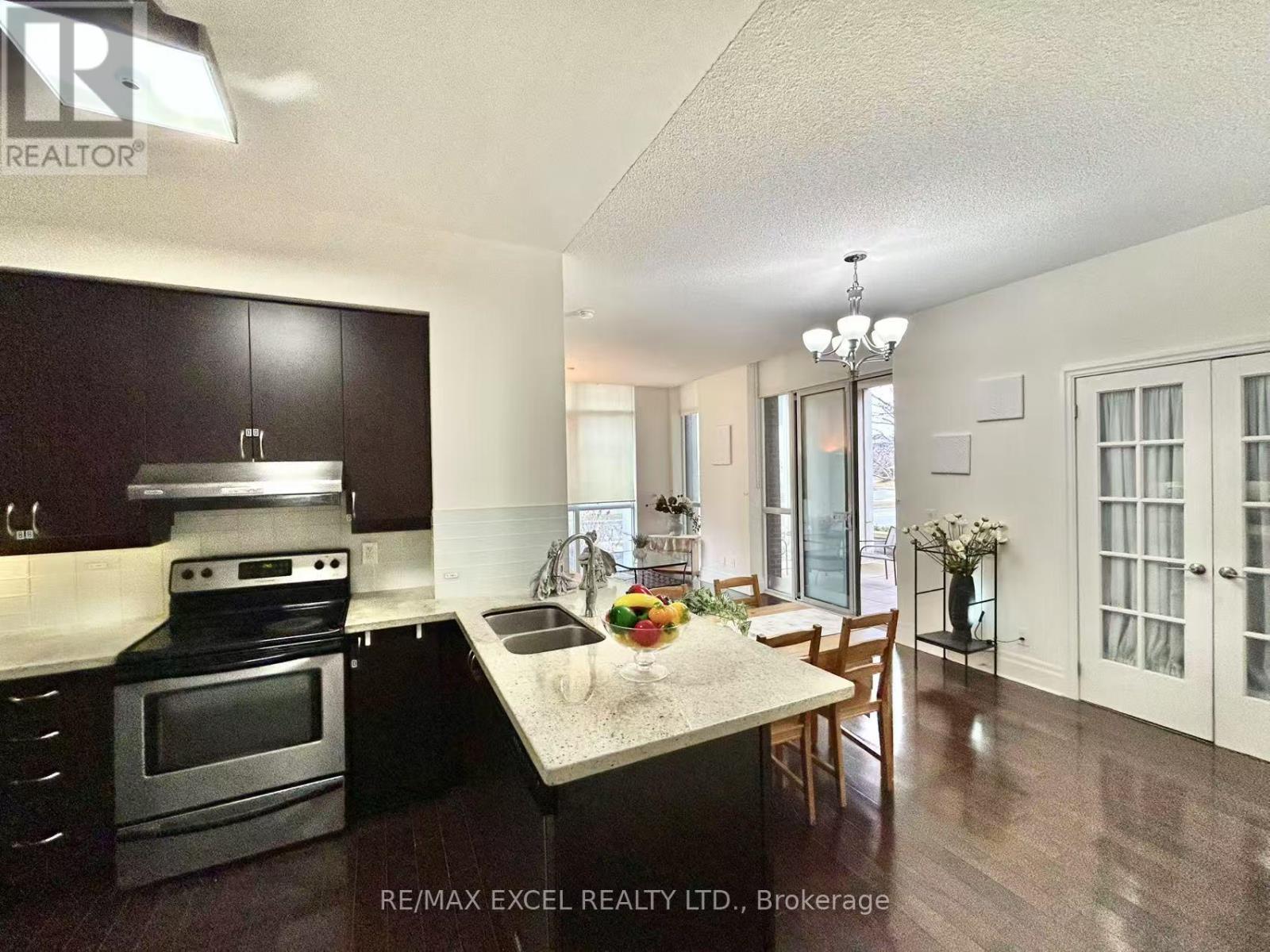 110 - 1 Upper Duke Crescent, Markham (Unionville), Ontario  L6G 0B6 - Photo 14 - N12074012