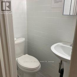 106 - 206 Carlton Street, Toronto, Ontario  M5A 2L1 - Photo 3 - C12062013