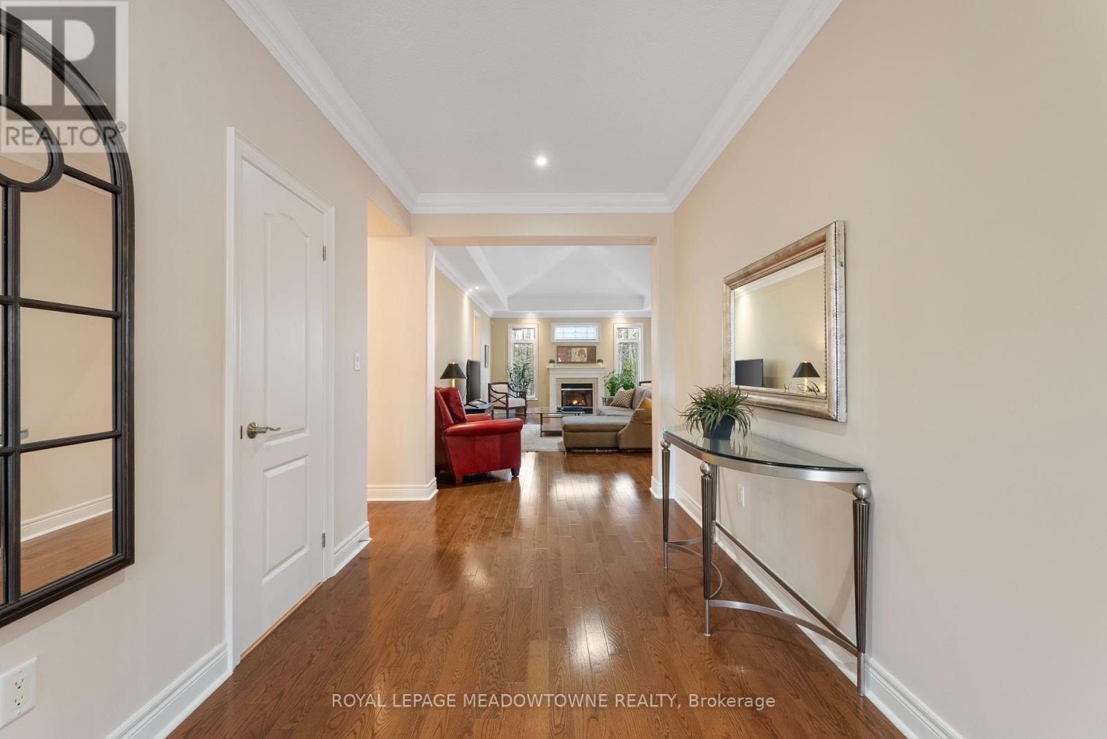 Property at 3 MCNUTT STREET image 3
