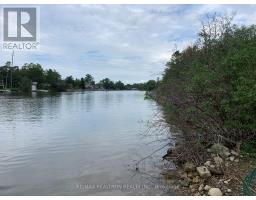 8 POPLAR STREET, Wasaga Beach, Ontario