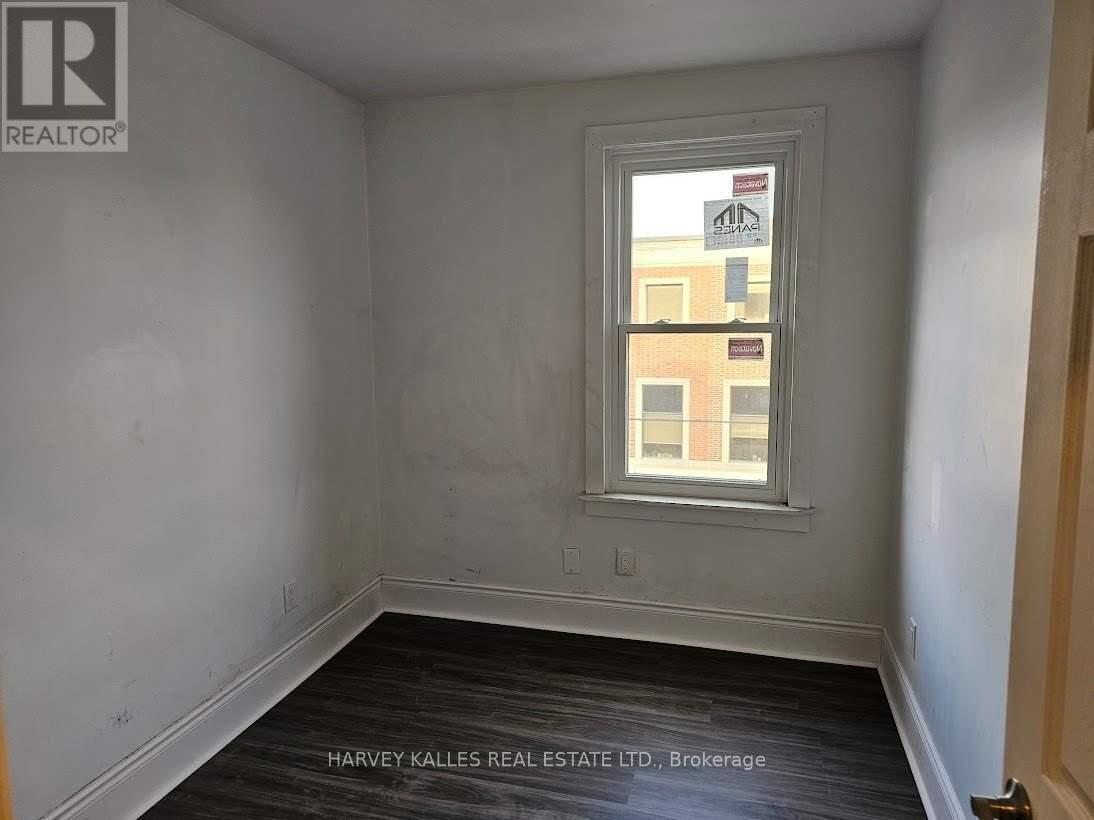 2nd Fl - 1166 St Clair Avenue W, Toronto, Ontario  M6E 1B4 - Photo 6 - W12065185