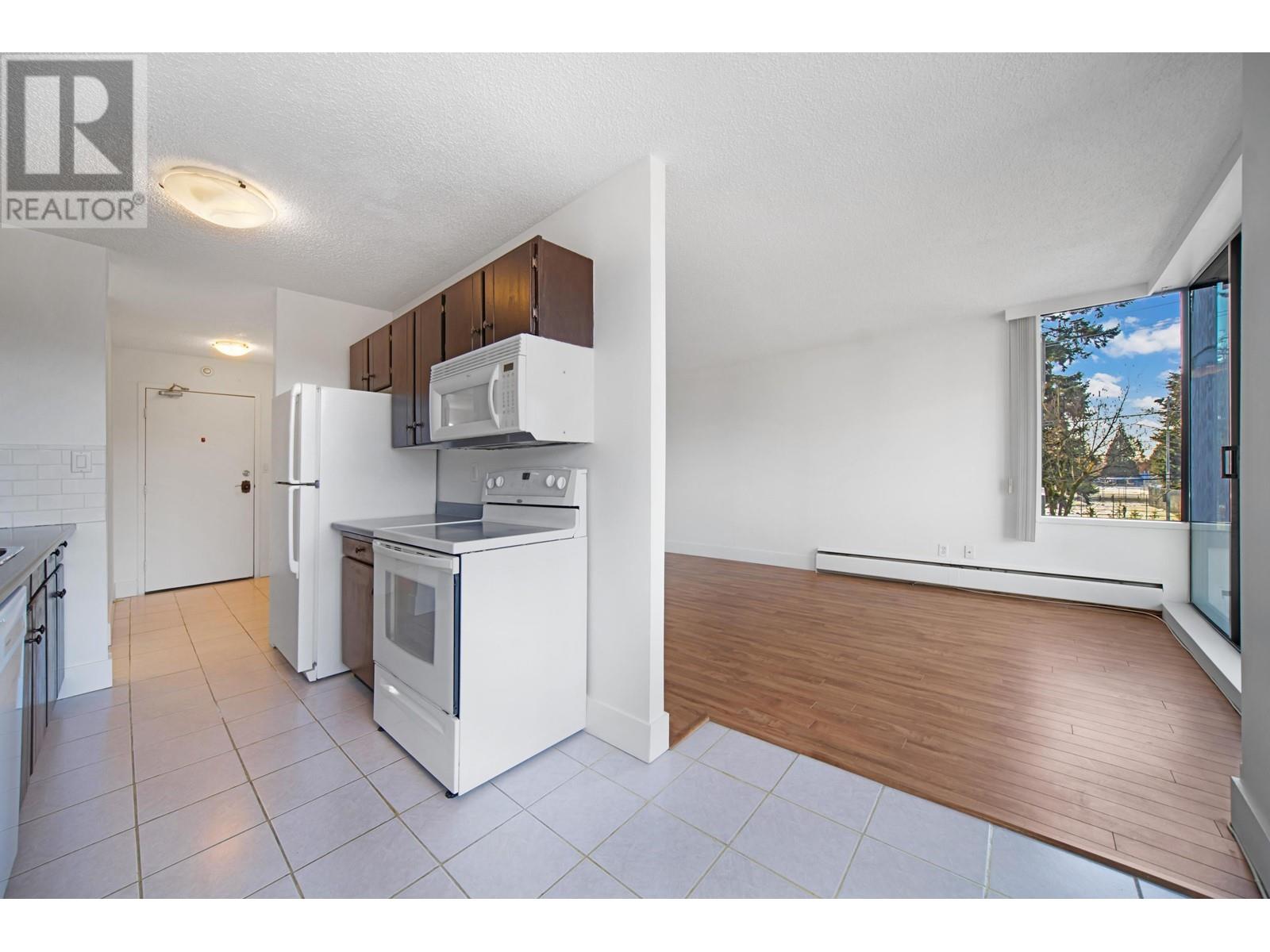 303 740 Hamilton Street, New Westminster, British Columbia  V3M 5T7 - Photo 13 - R2988834