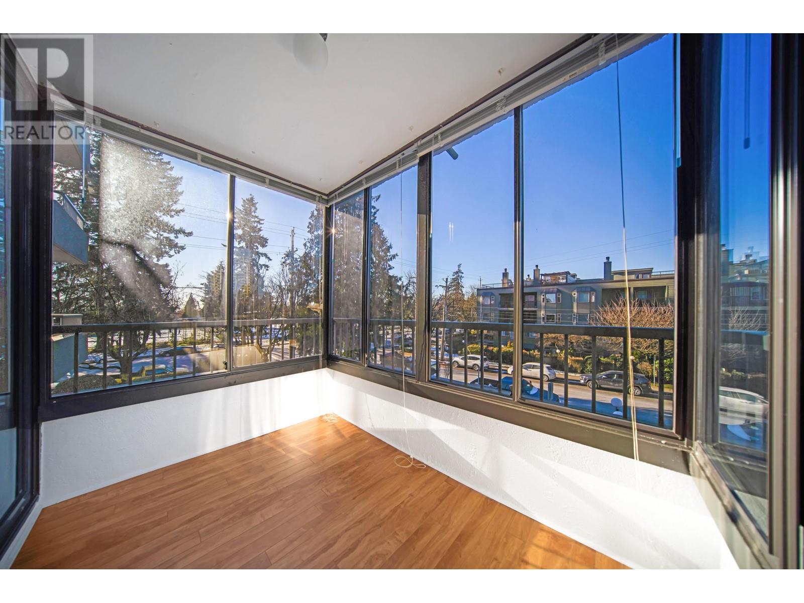 303 740 Hamilton Street, New Westminster, British Columbia  V3M 5T7 - Photo 8 - R2988834