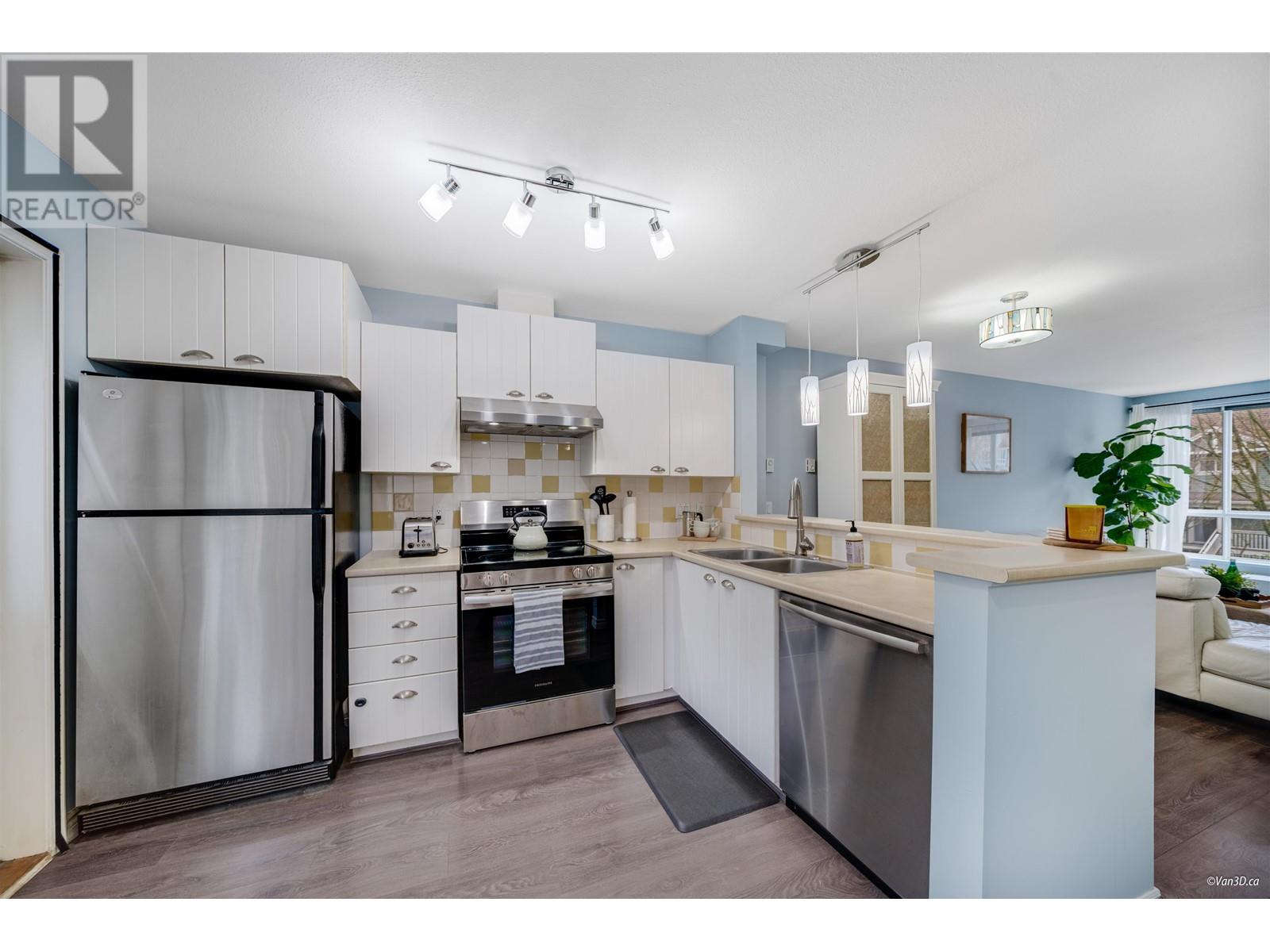 7386 Hawthorne Terrace, Burnaby, British Columbia  V5E 4M4 - Photo 8 - R2988847