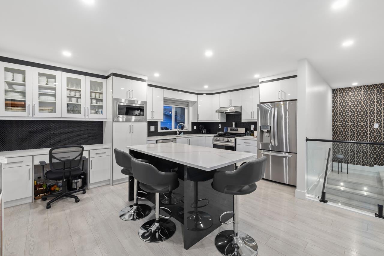 2862 Glenavon Court, Abbotsford, British Columbia  V3G 1G7 - Photo 11 - R2988294