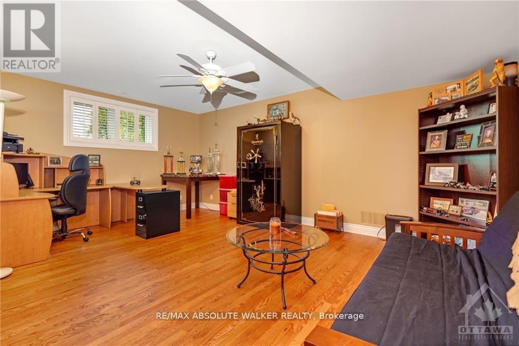 2501 Kearns Way, Ottawa, Ontario  K4P 1R9 - Photo 22 - X12074212