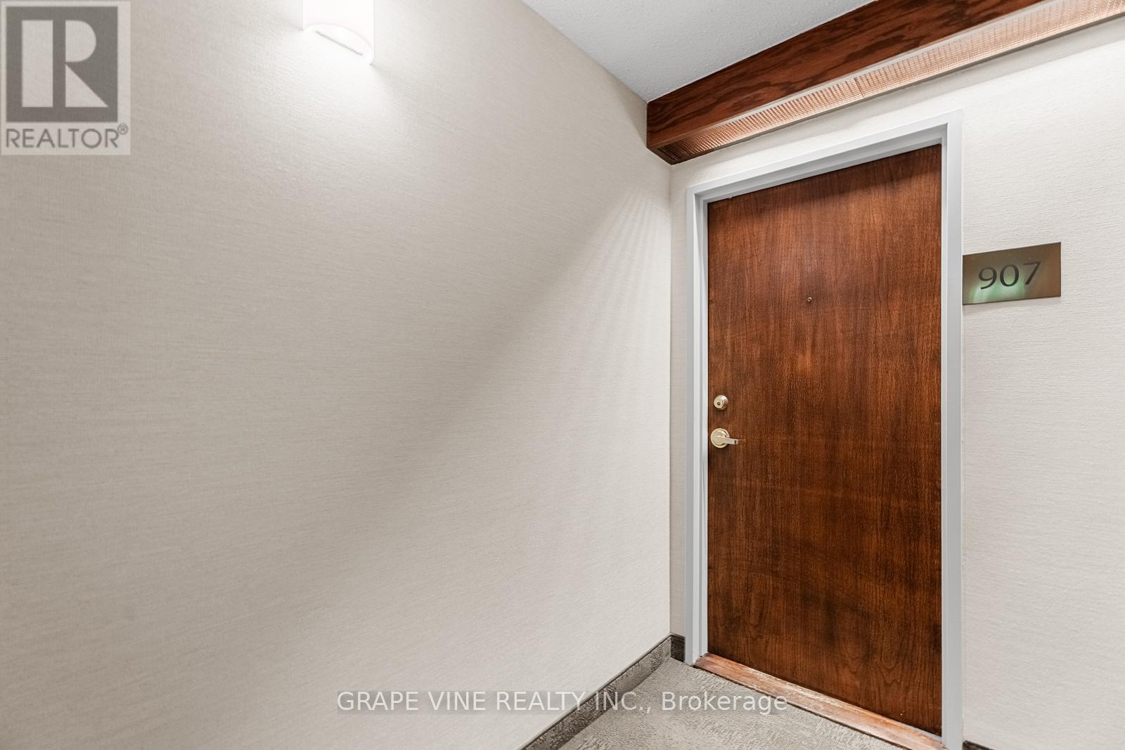 907 - 470 Laurier Avenue W, Ottawa, Ontario  K1R 7W9 - Photo 4 - X12074233