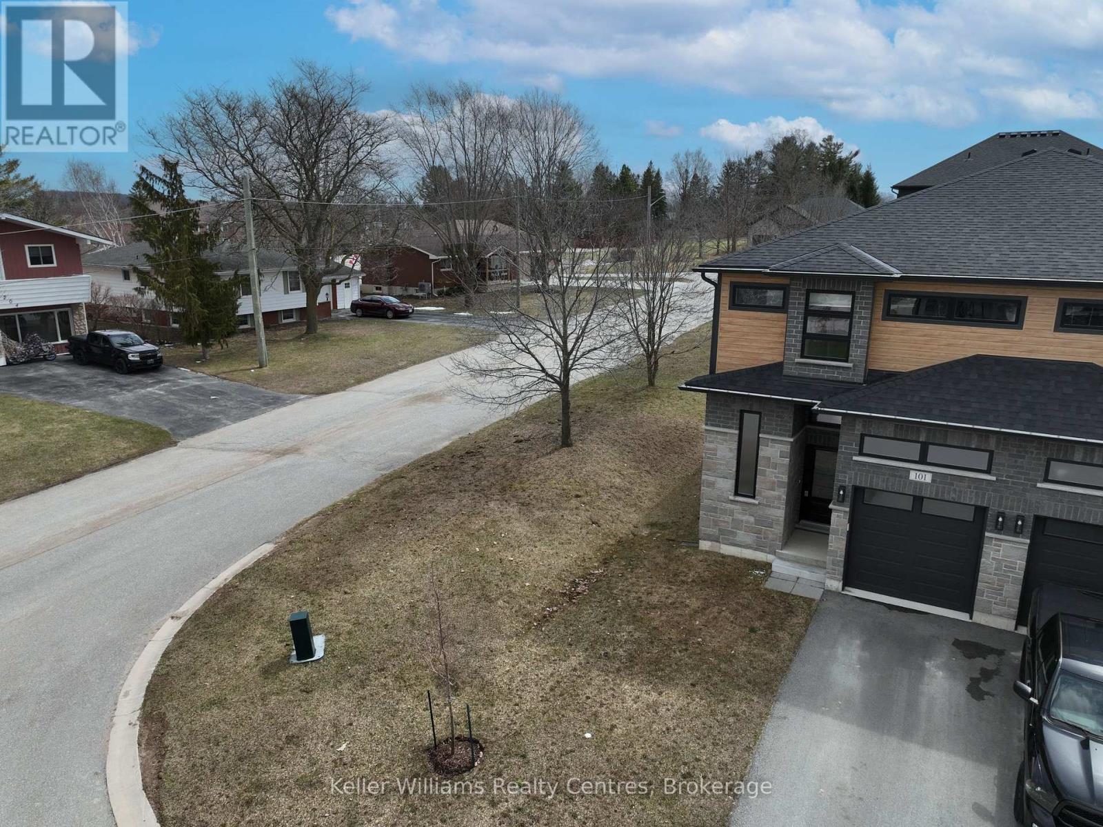 101 Third Street, Brockton, Ontario  N0G 2V0 - Photo 2 - X11951018