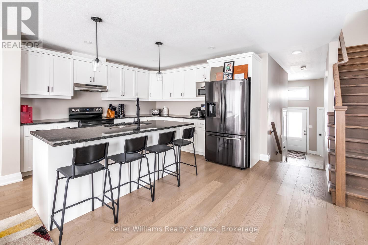 101 Third Street, Brockton, Ontario  N0G 2V0 - Photo 11 - X11951018