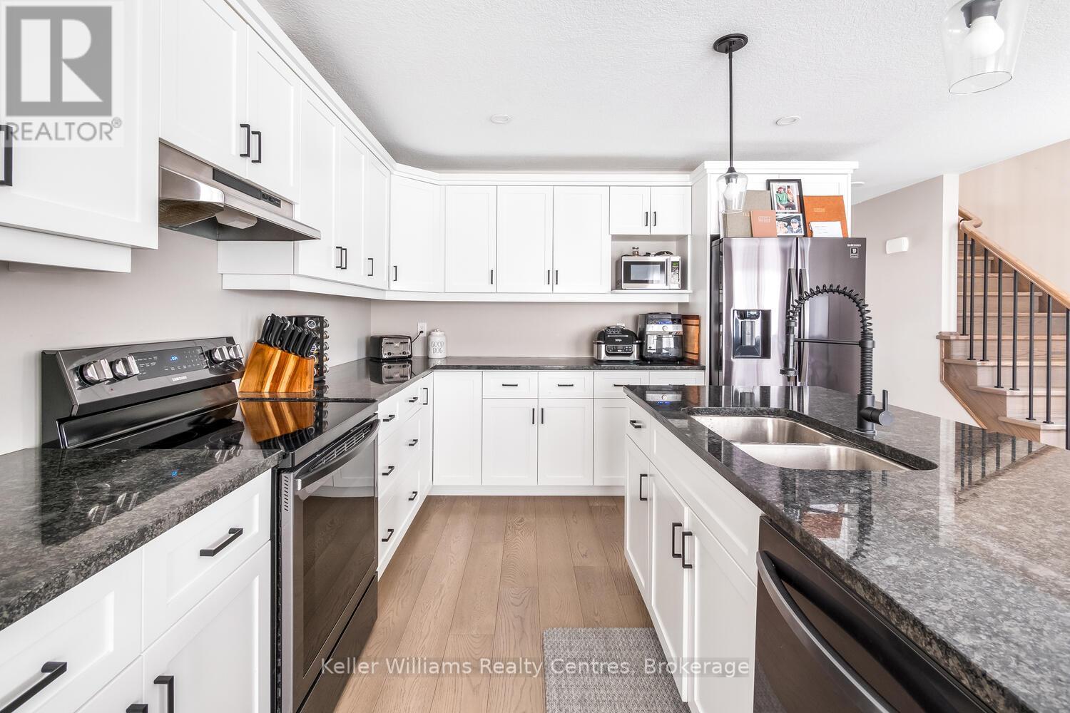 101 Third Street, Brockton, Ontario  N0G 2V0 - Photo 12 - X11951018