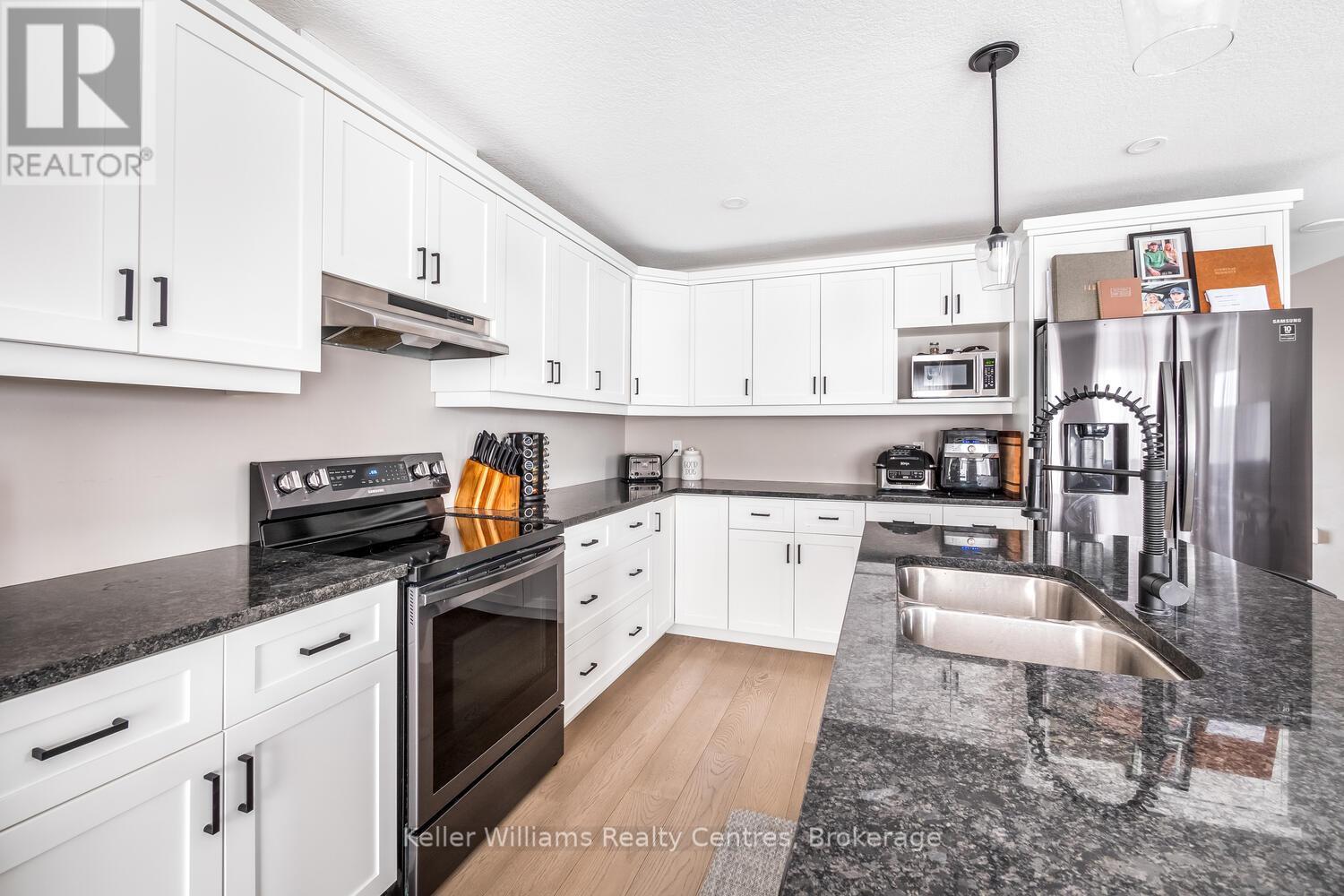 101 Third Street, Brockton, Ontario  N0G 2V0 - Photo 13 - X11951018