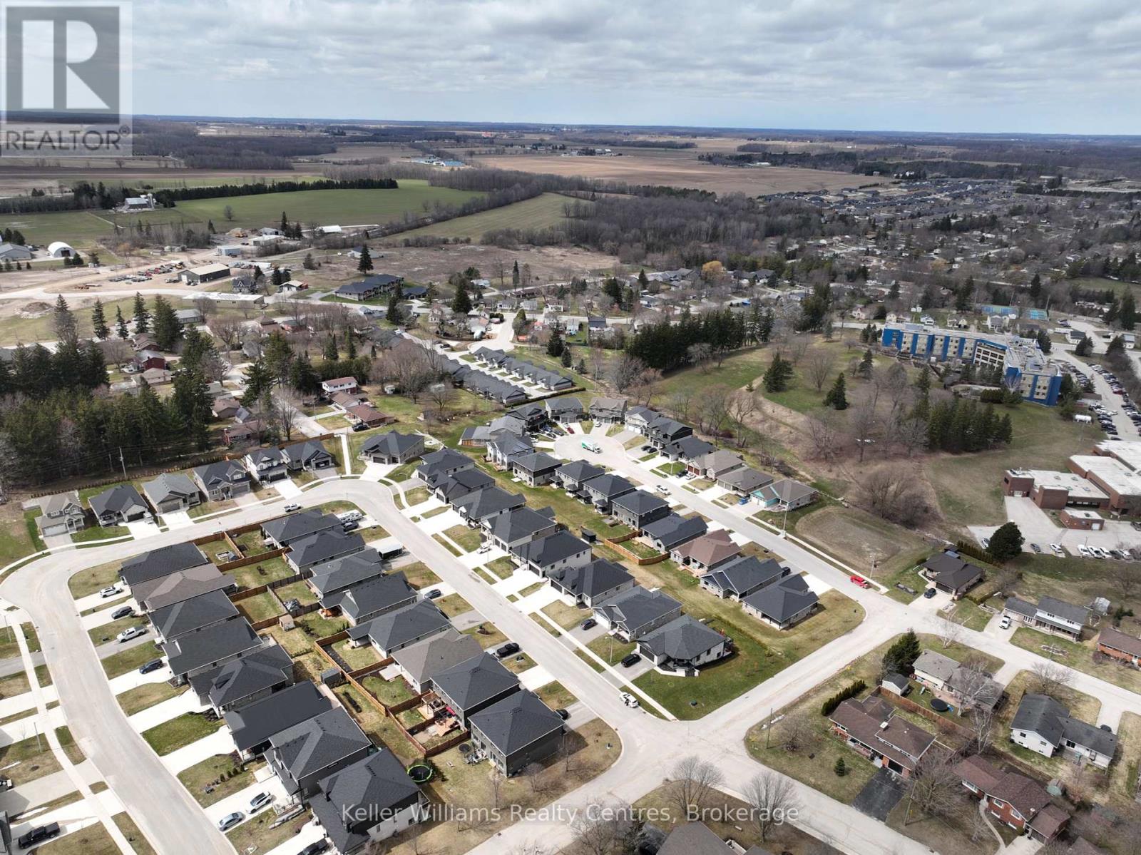 101 Third Street, Brockton, Ontario  N0G 2V0 - Photo 34 - X11951018