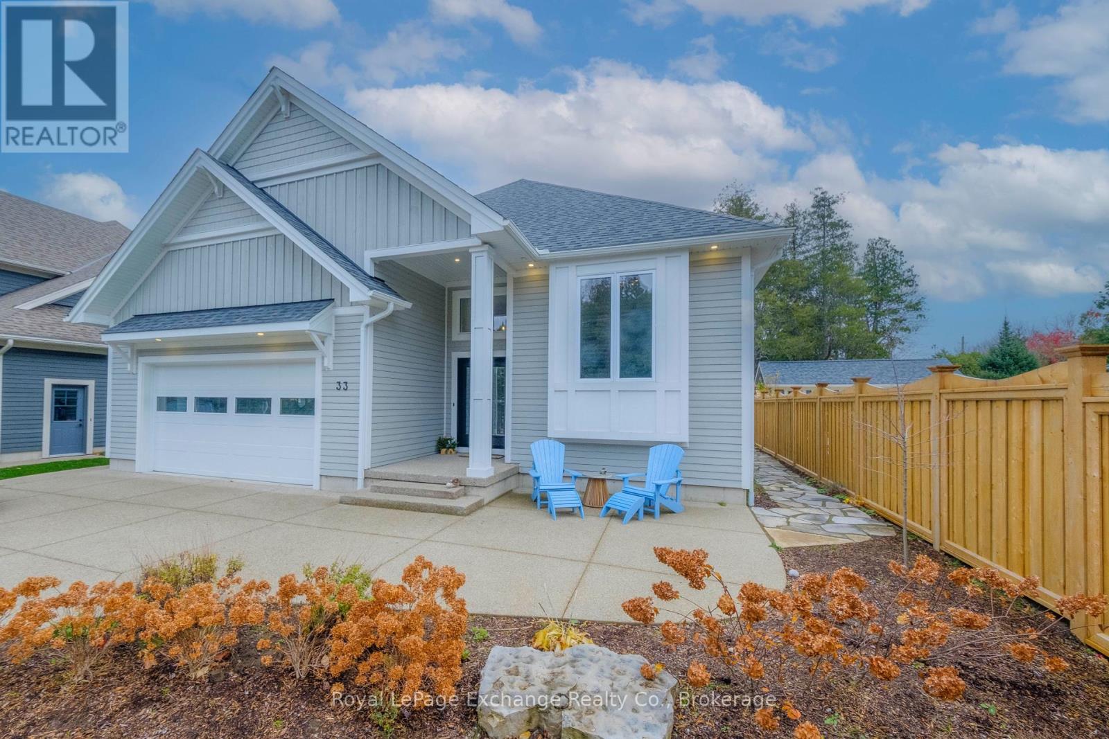 33 Madwayosh Street, Saugeen Shores, Ontario  N0H 2L0 - Photo 4 - X12073229