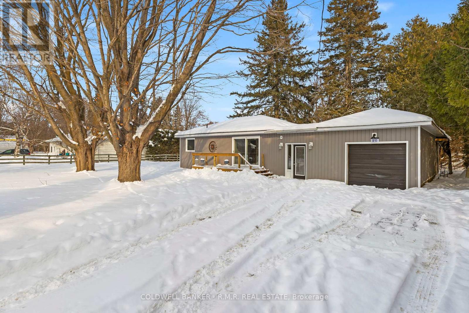 Property at 15 HAZEL STREET image 1