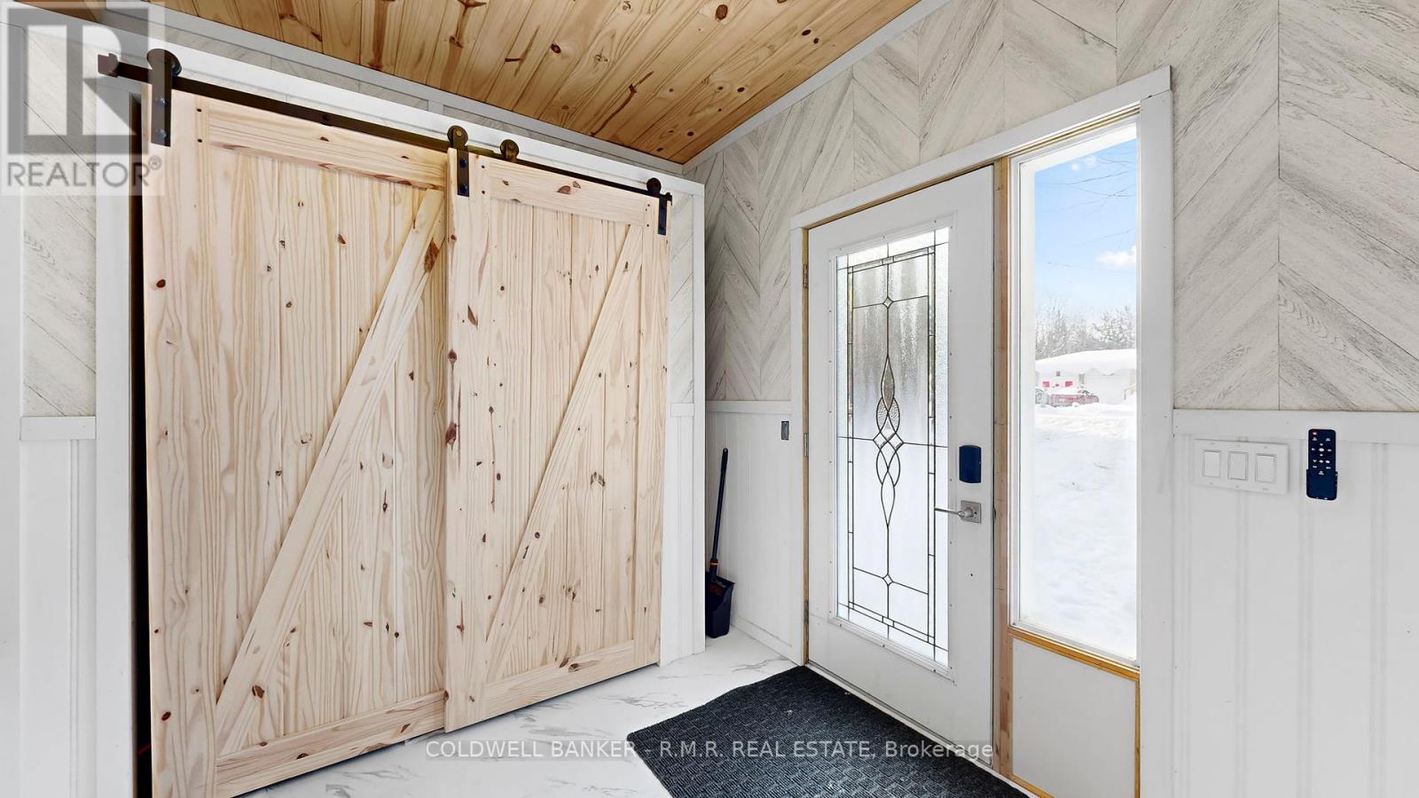 15 Hazel Street, Brock, Ontario  L0K 1A0 - Photo 6 - N12074129