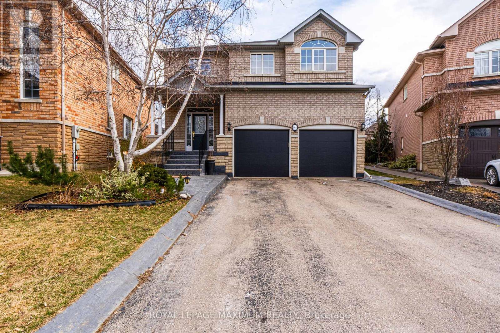 Property at 104 LOOKOUT POINT COURT image 1