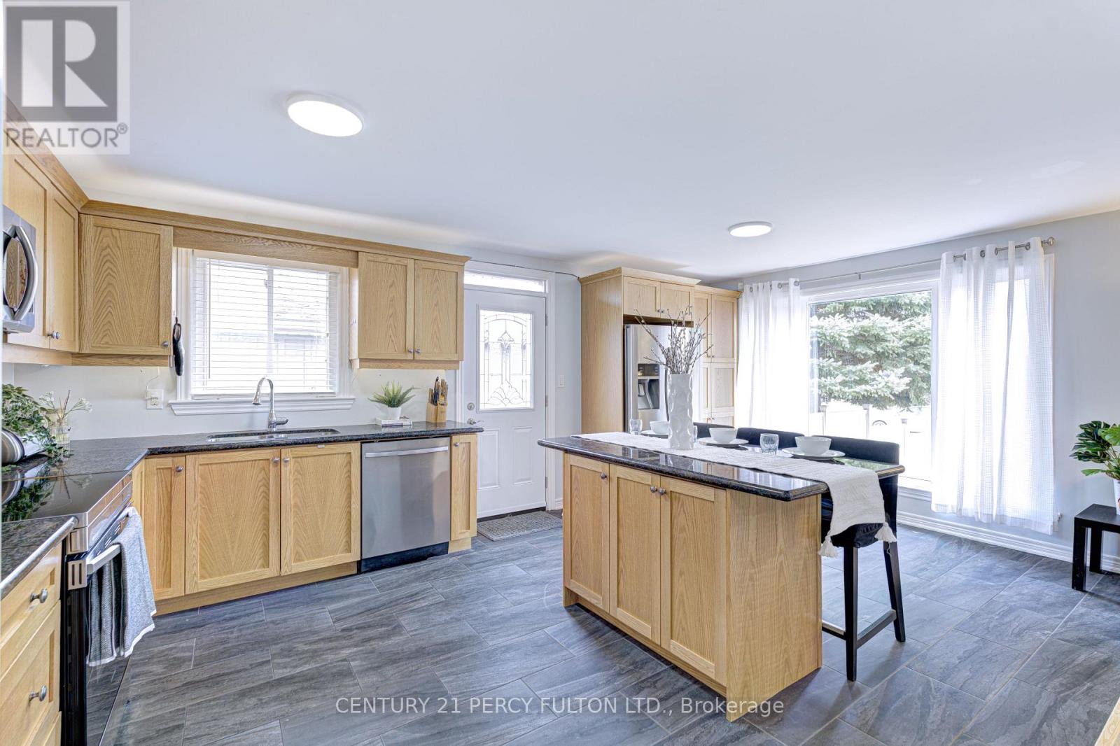 Property at 52 EPSOM DOWNS DRIVE image 5