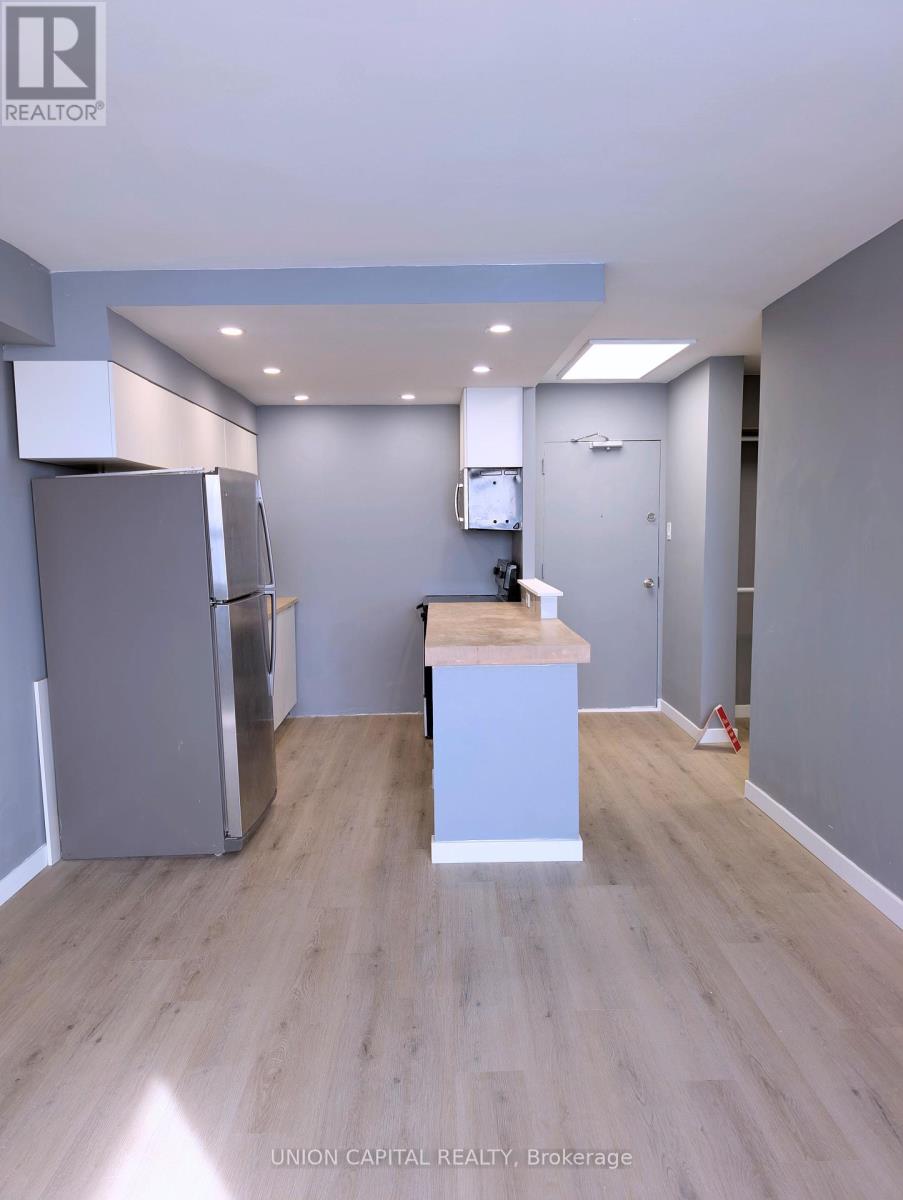 Property at 403 - 100 LOTHERTON PATHWAY image 1