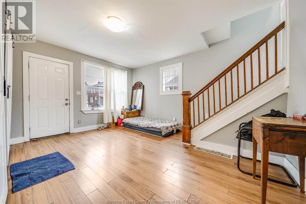 Property at 649 TOURNIER image 5