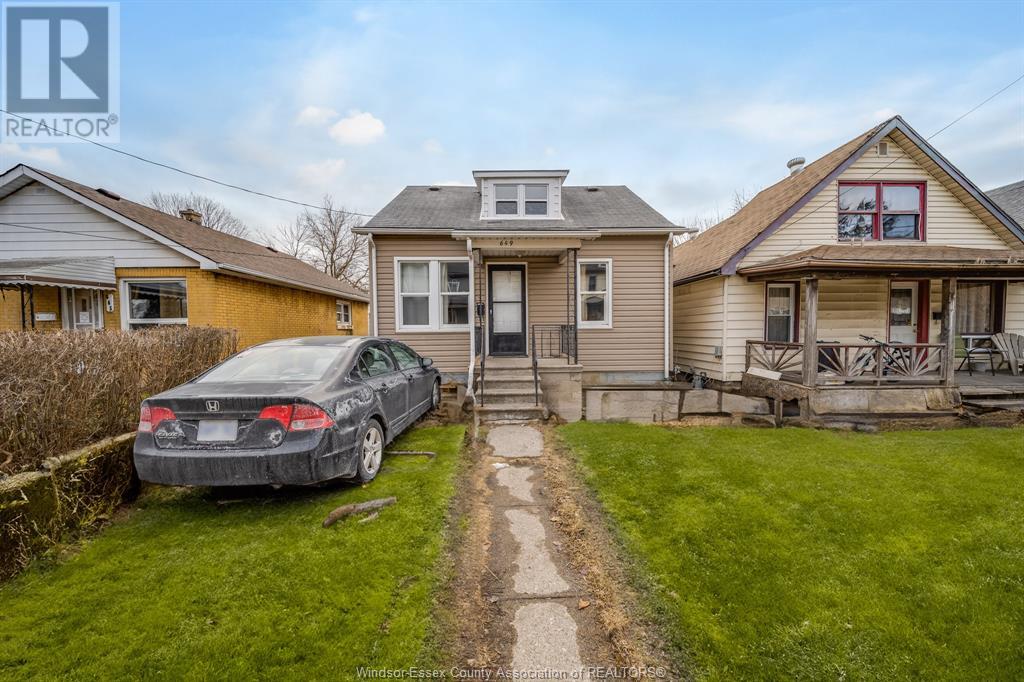 Property at 649 TOURNIER image 2