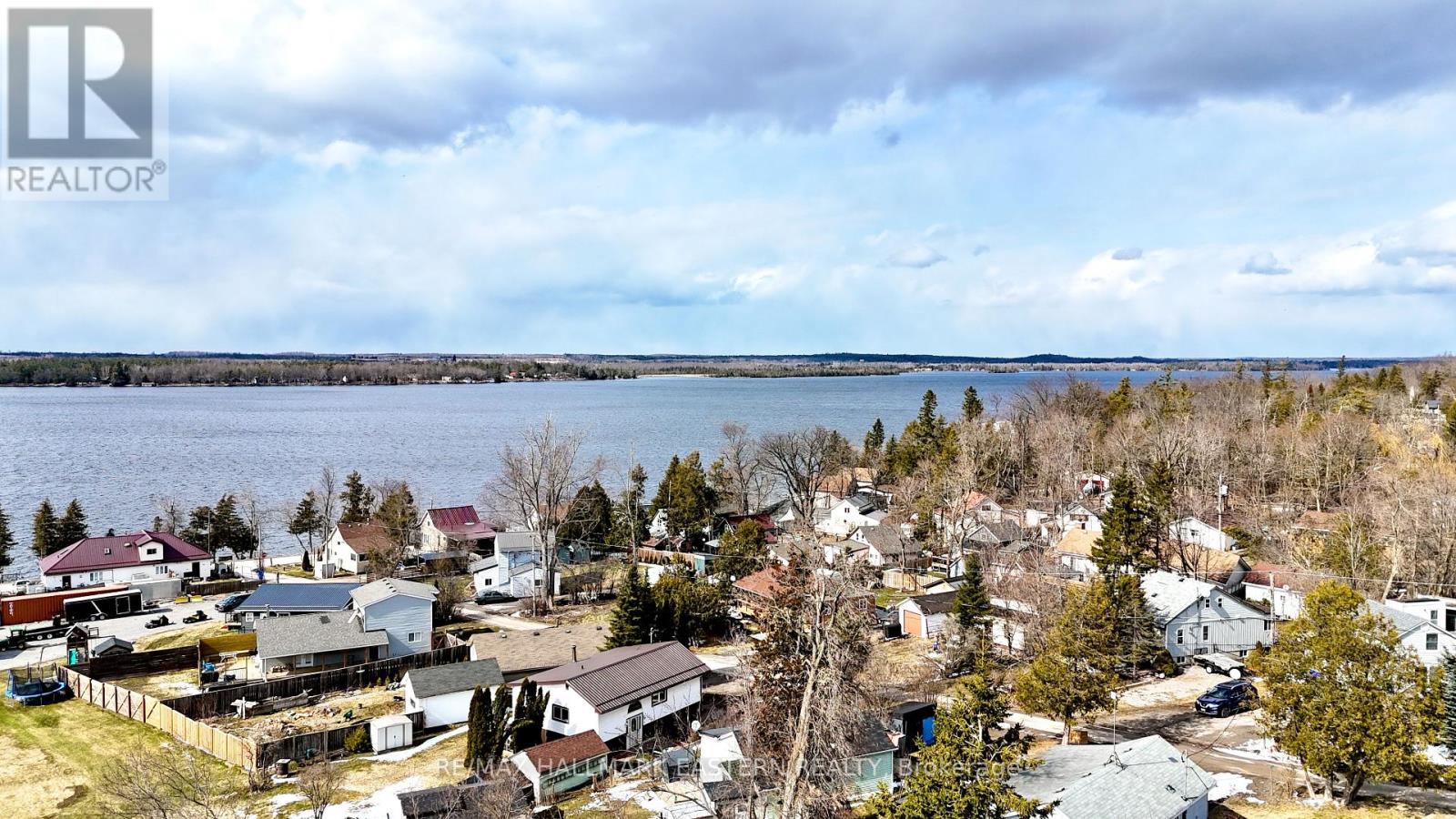 4 Hollyville Boulevard, Kawartha Lakes, Ontario  K0M 1L0 - Photo 31 - X12074292