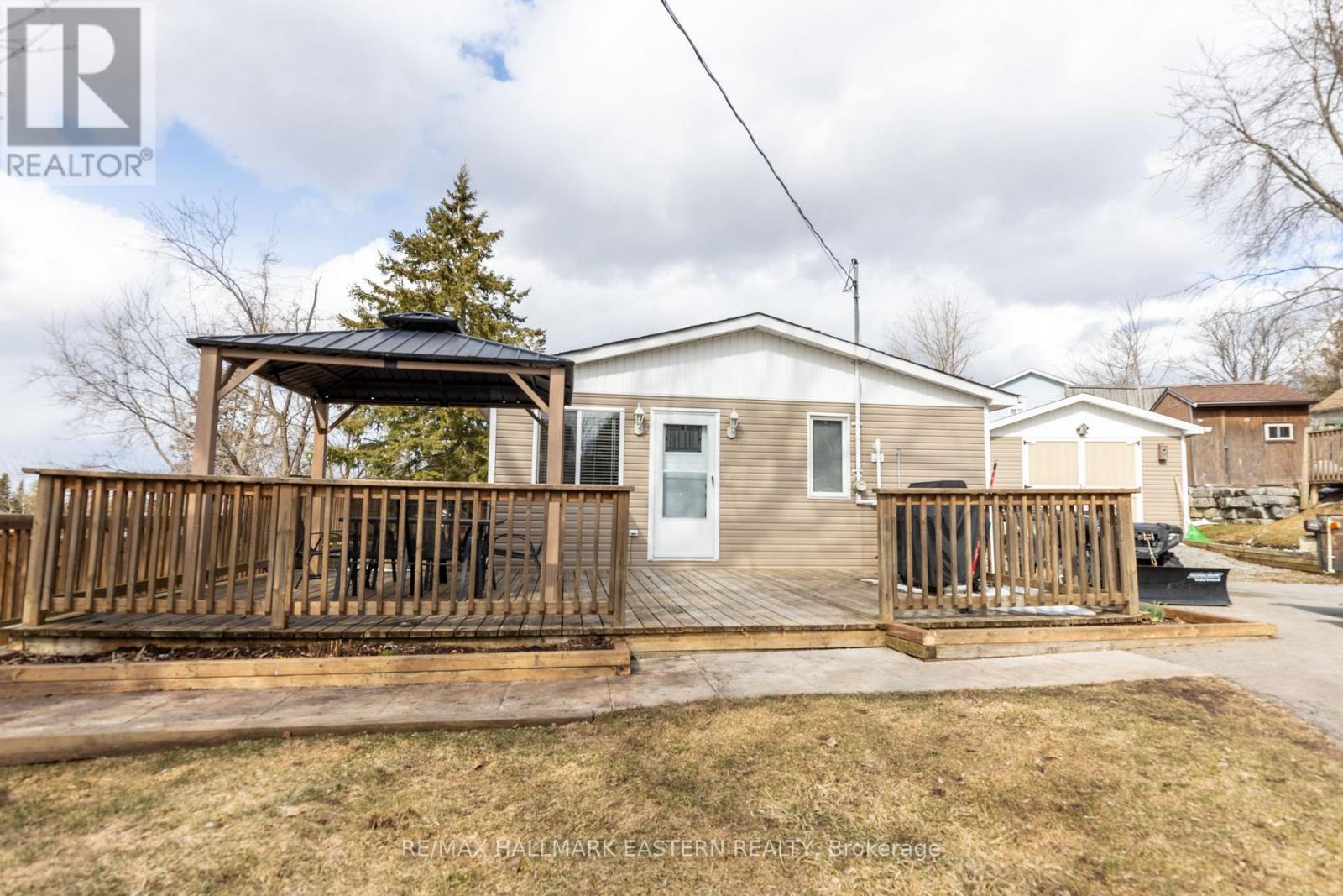 4 Hollyville Boulevard, Kawartha Lakes, Ontario  K0M 1L0 - Photo 34 - X12074292