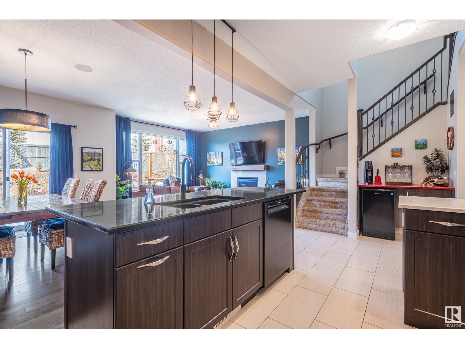 Property at 5615 GREENOUGH CA NW image 2